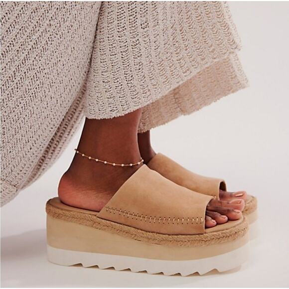 Free People Santorini Espadrille  Womens Size 9.5 New in Box soft leather - Picture 1 of 11